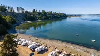 Waterfront RV sites along the bay at Beachcomber RV Park