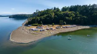 Waterfront RV sites at Beachcomber RV Park